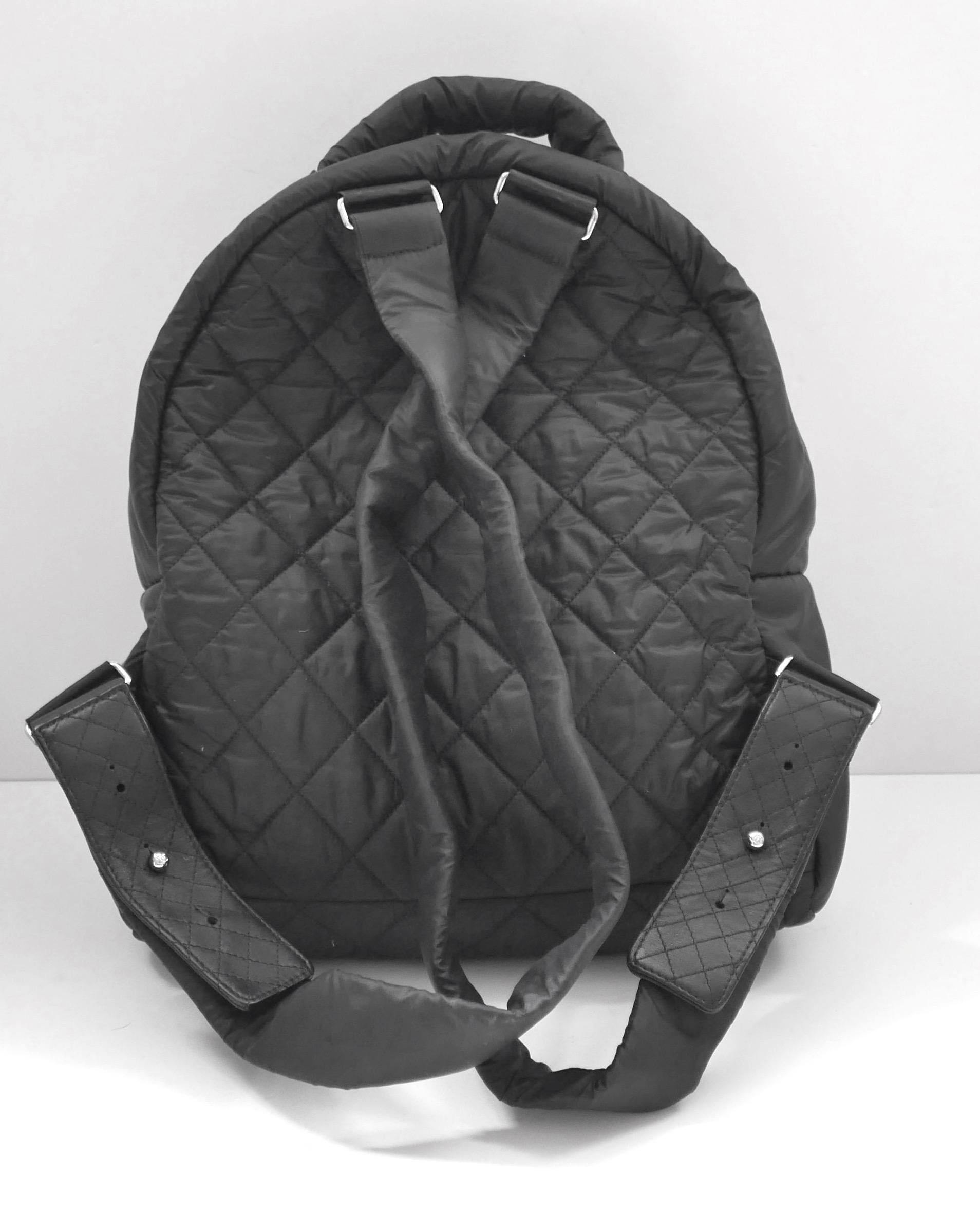 Sac à dos Chanel Coco Cocoon Pour femmes en vente