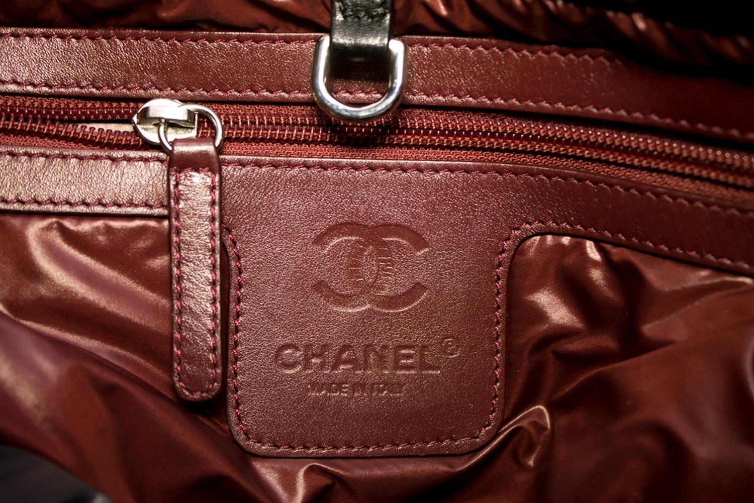 CHANEL Coco Cocoon Nylon Tote Bag Handbag Black Bordeaux Leather 13