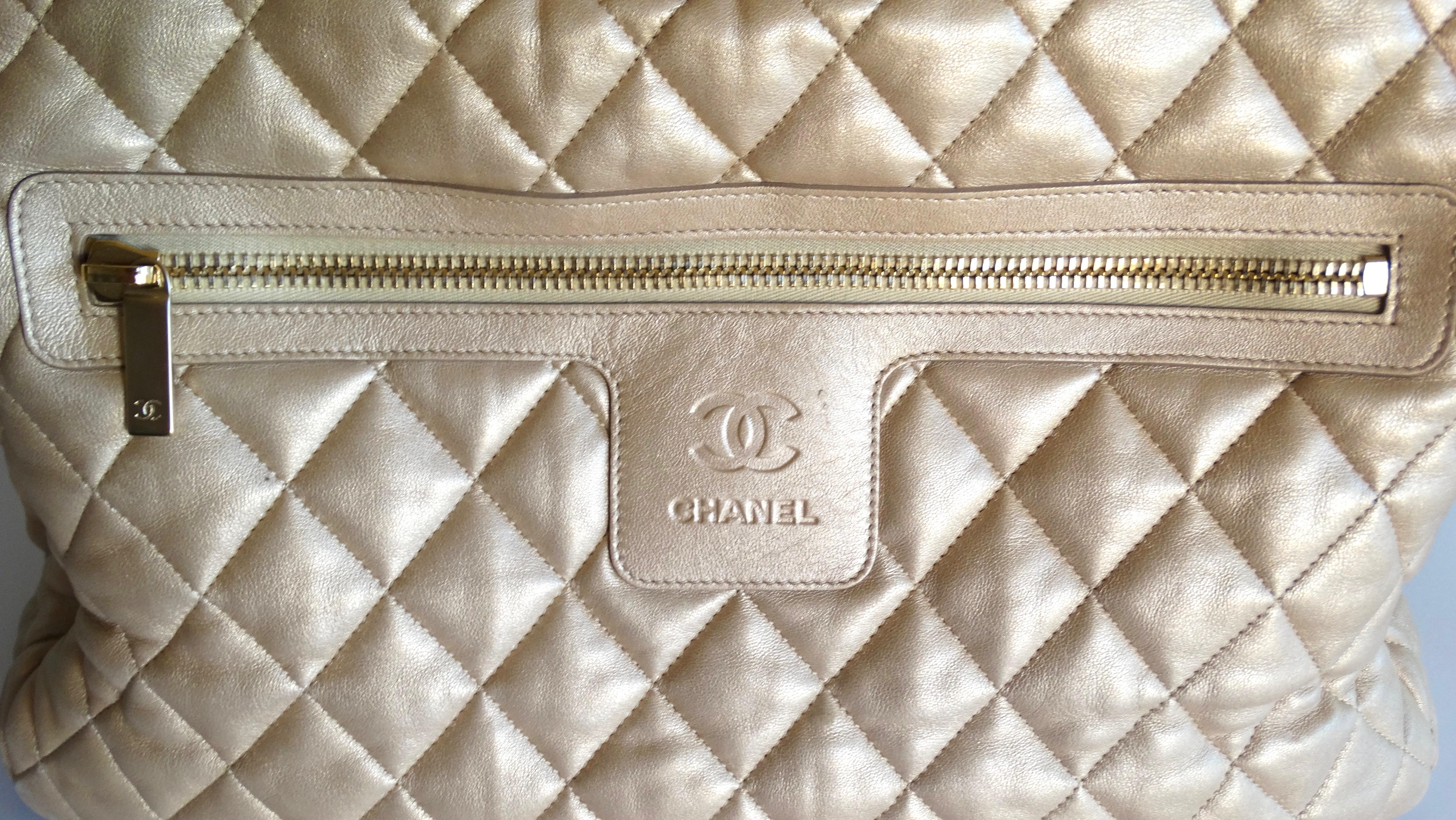 Chanel Coco Cocoon Quilted Large Bowling Bag  In Good Condition In Scottsdale, AZ