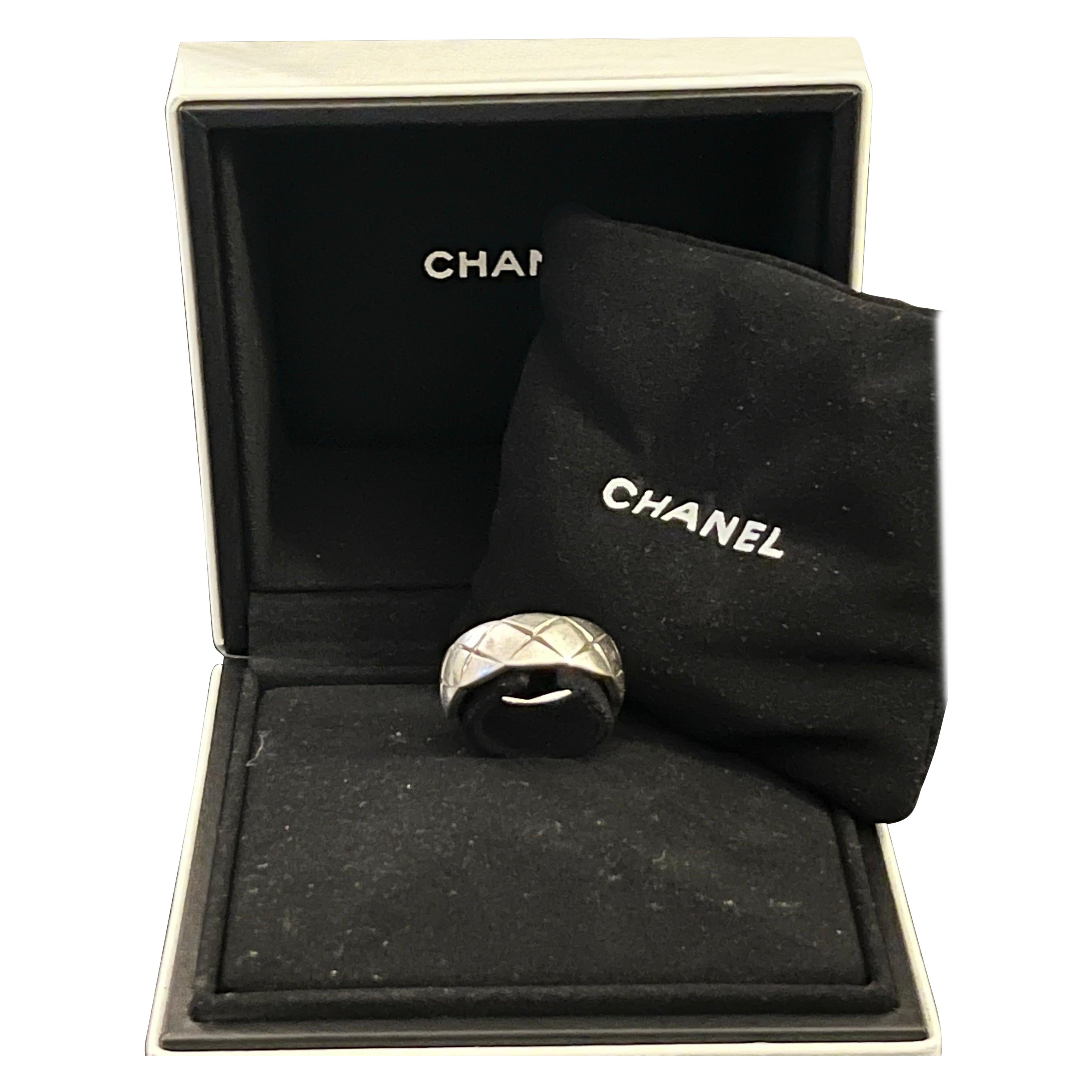 CHANEL Coco Crush, 18K