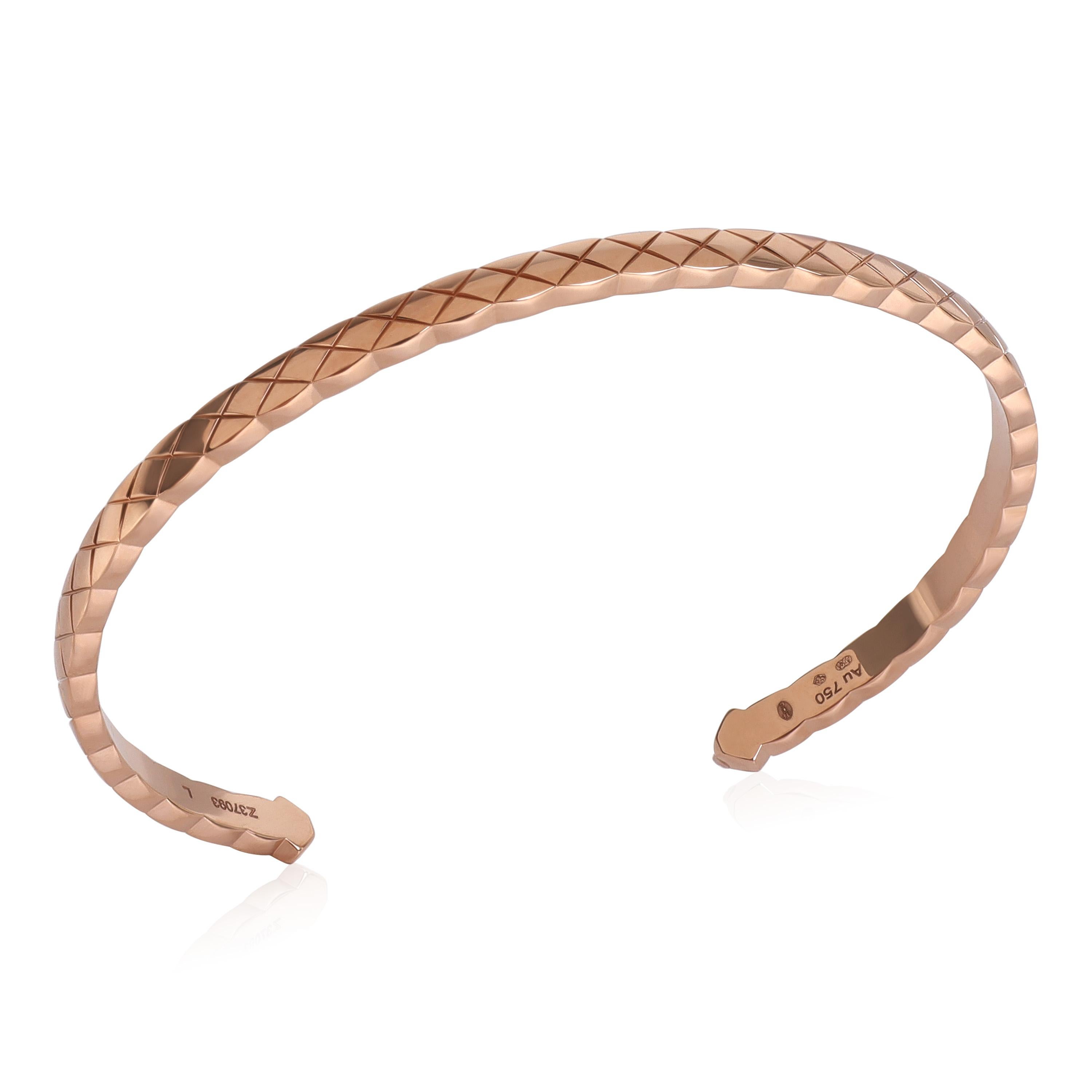Chanel Coco Crush Armband in 18k Rose Gold

PRIMÄRE DETAILS
SKU: 120303
Auflistung Titel: Chanel Coco Crush Armband in 18k Rose Gold
Condit Beschreibung: Verkauft für 4400 USD. In ausgezeichnetem Zustand. Passt für ein 7-Zoll-Handgelenk, wird mit