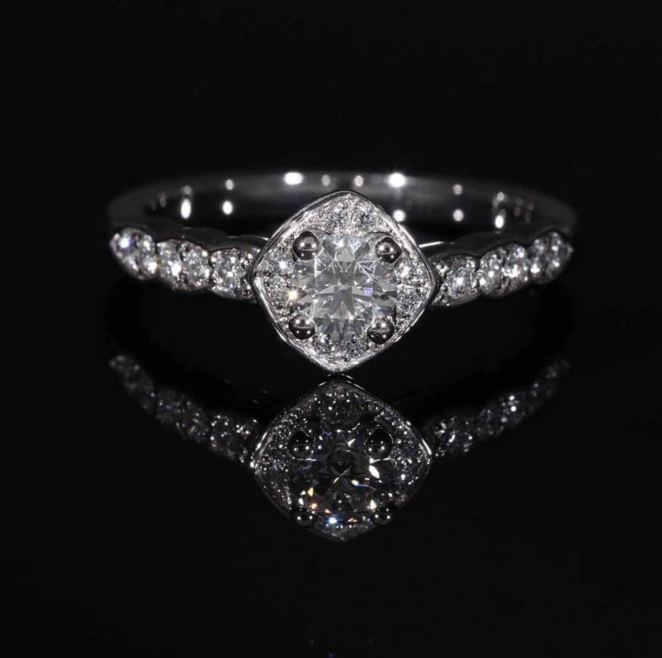 CHANEL Coco Crush Diamond 0.30ct E-VVS1-3Ex Platinum Ring US 5 3/4 For Sale 4