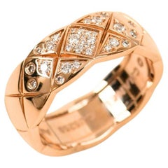 Petite bague Chanel Coco Crush en or rose et diamants