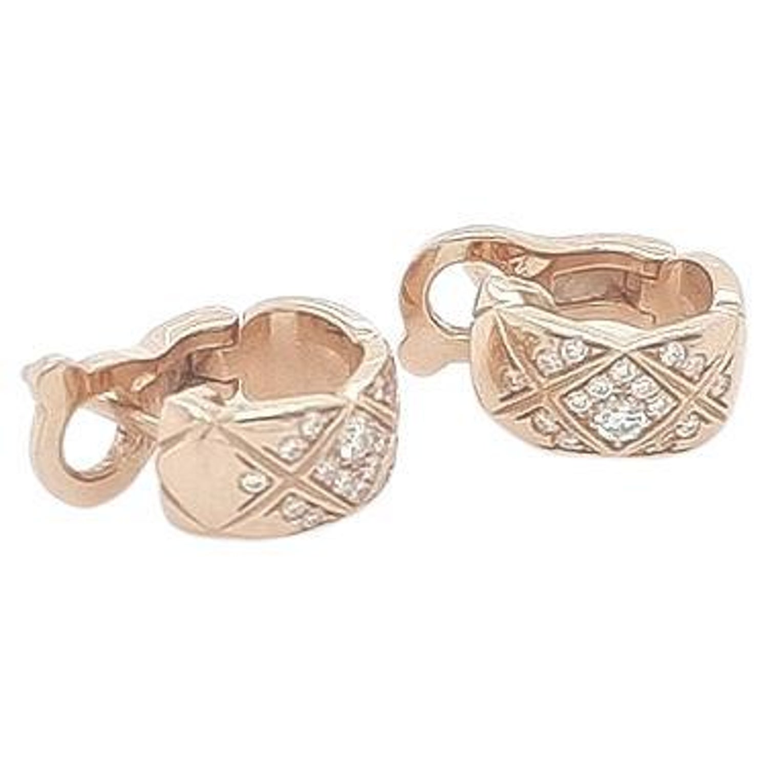 Mini Pearl Border Coco Crush Earrings Gold Tone For Women - Clothingta