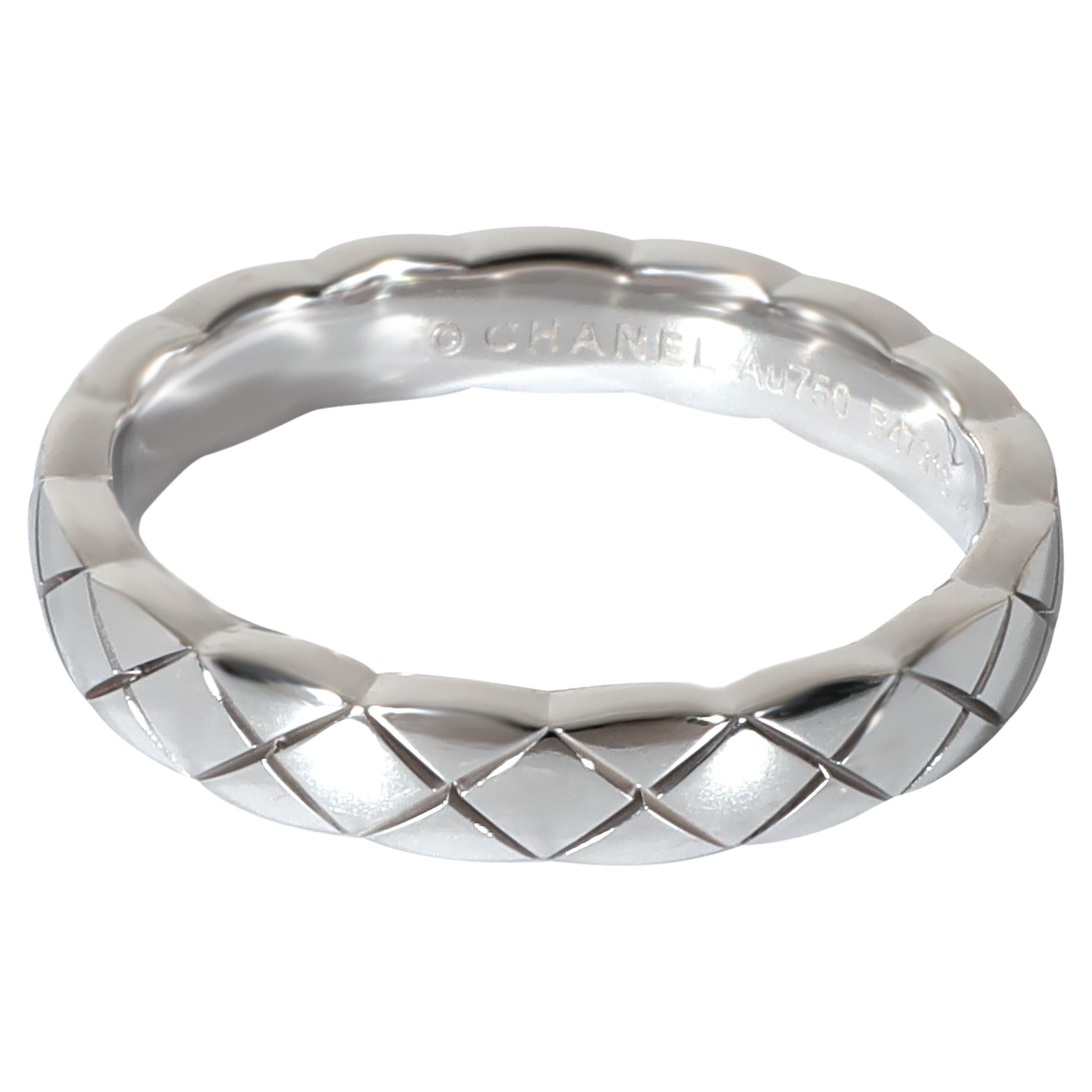 Chanel Coco Crush Mini Ring in 18k White Gold For Sale at 1stDibs