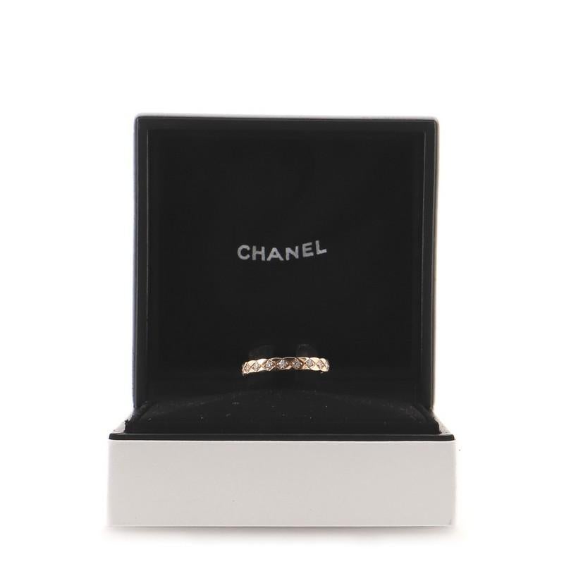 Condition: Very good. Moderate wear throughout.
Accessories: No Accessories
Measurements: Size: 7.5 - 56, Width: 3.00 mm
Designer: Chanel
Model: Coco Crush Ring 18K Beige Gold and Diamonds Mini
Exterior Color: Rose Gold
Brand Code: No Code
Item