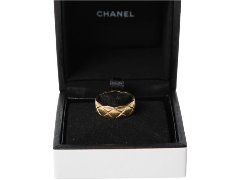 CHANEL COCO CRUSH RING SMALL YELLOW or J10571 En vente sur 1stDibs