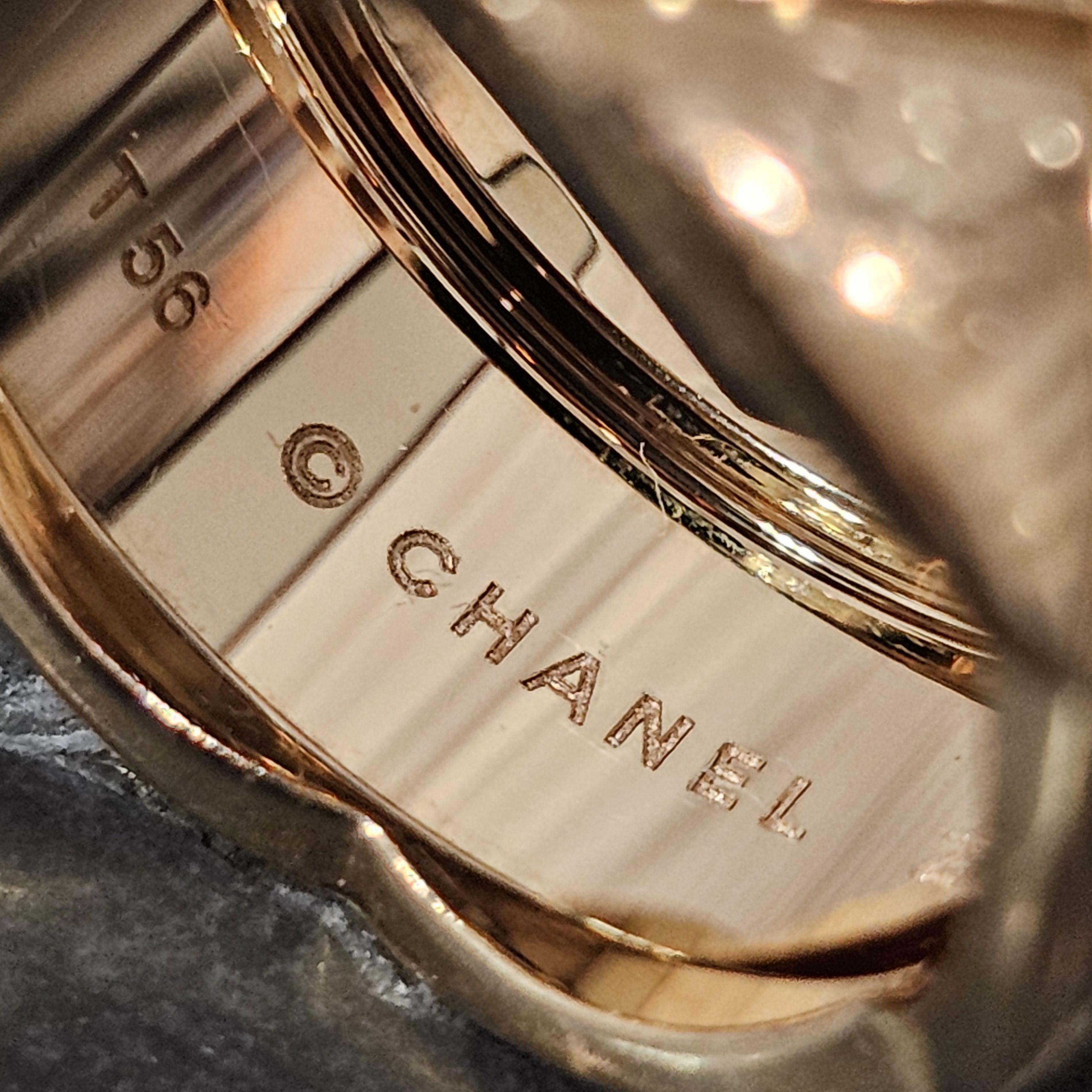 Chanel Coco Crush Wide Band Ring Quilted 18k Rose Gold 11mm Wide sz 56 US 8 In Good Condition In Northbrook, IL