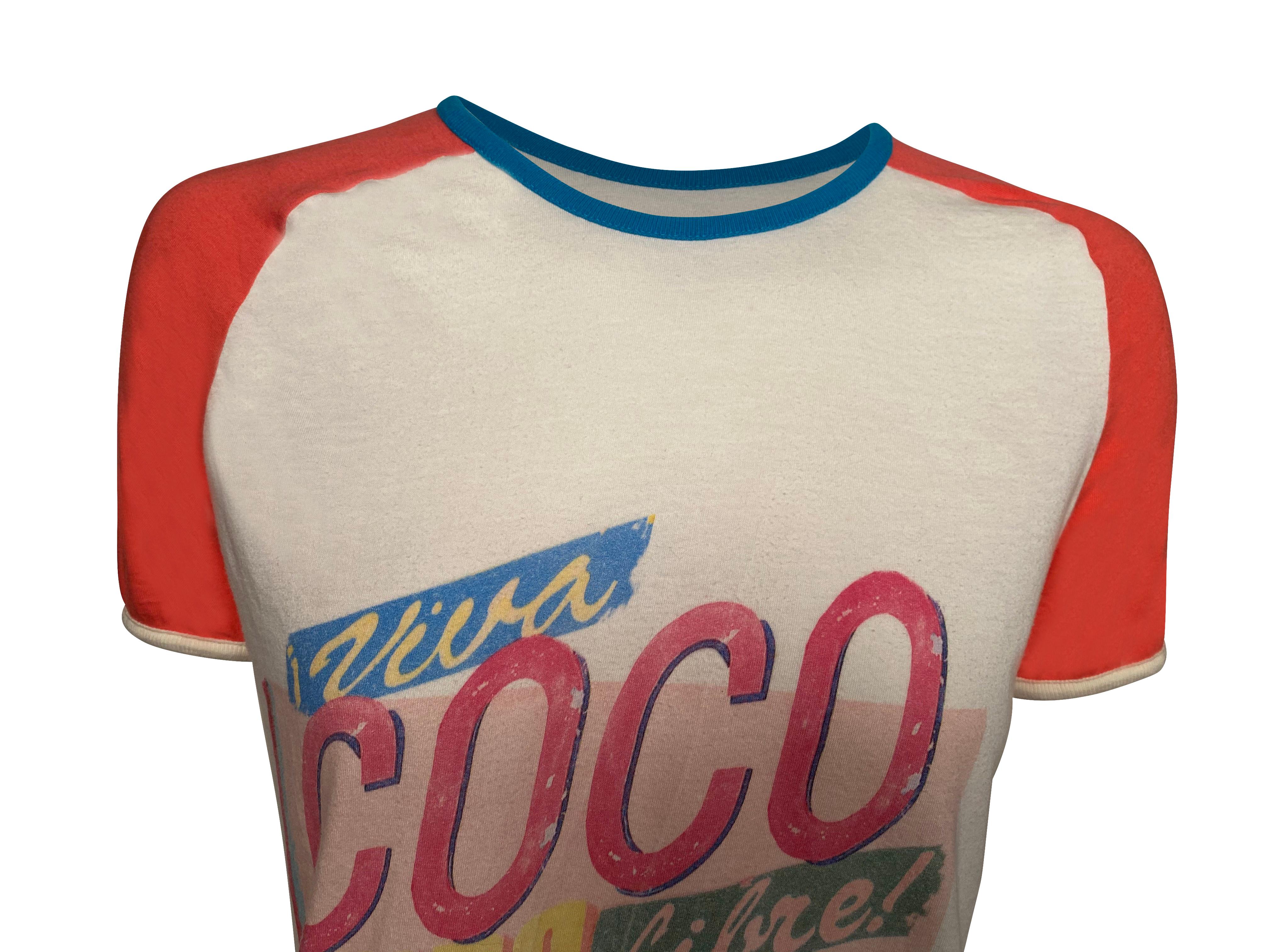 Iconic 100% cotton Chanel Coco Cuba T-Shirt from the CHANEL 2017 Cruise collection set in Havana Cuba!
Marked XS.