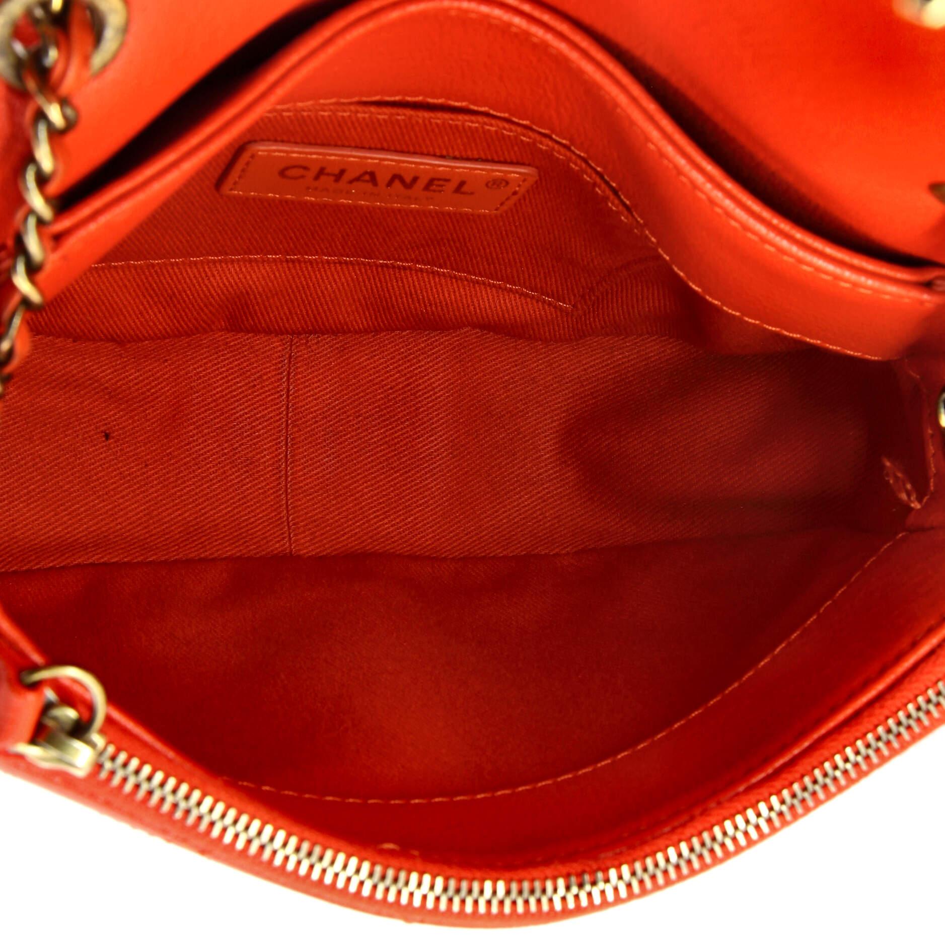 Chanel Coco Curve Flap Messenger Calfskin and Quilted Goatskin Small 1