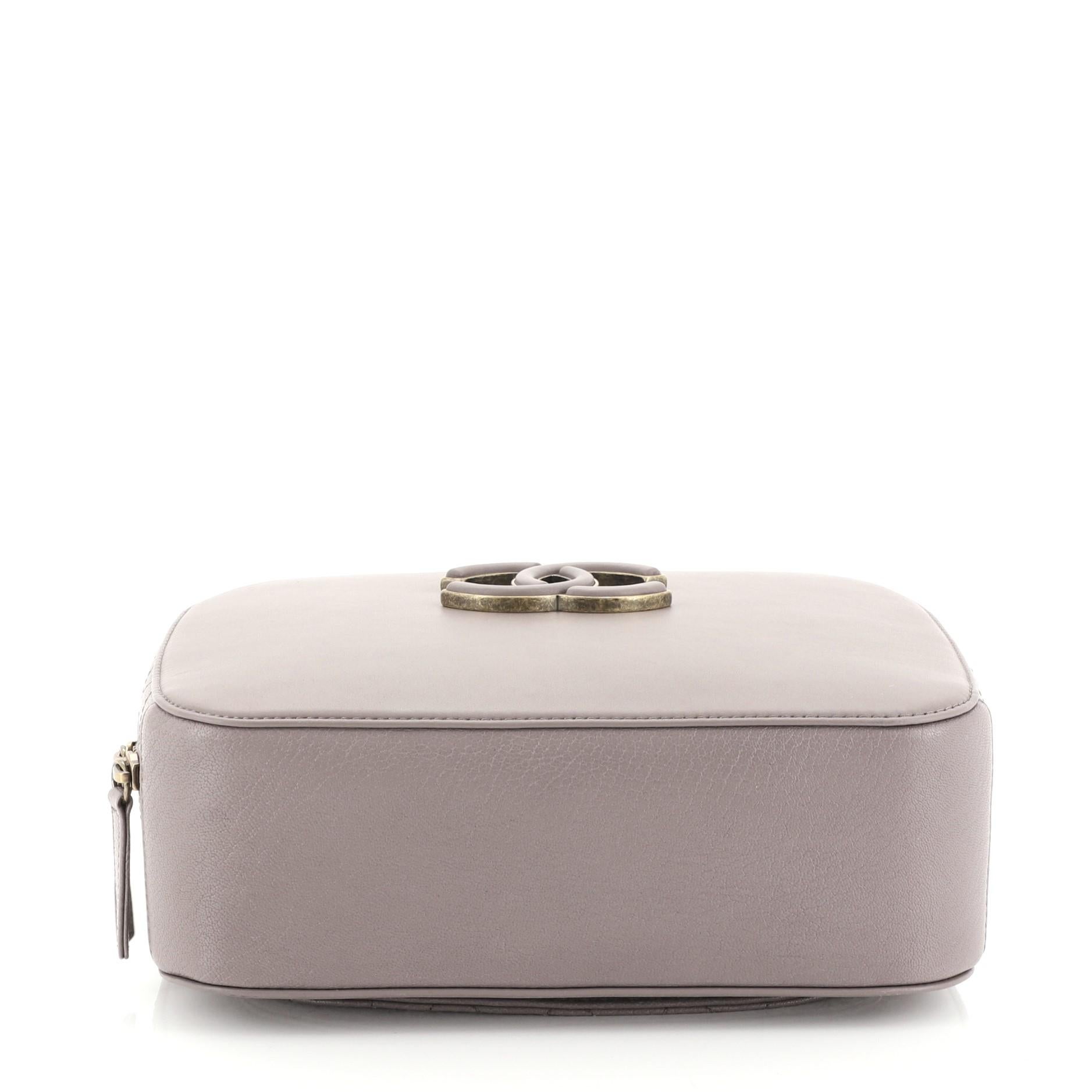 chanel vanity bag medium