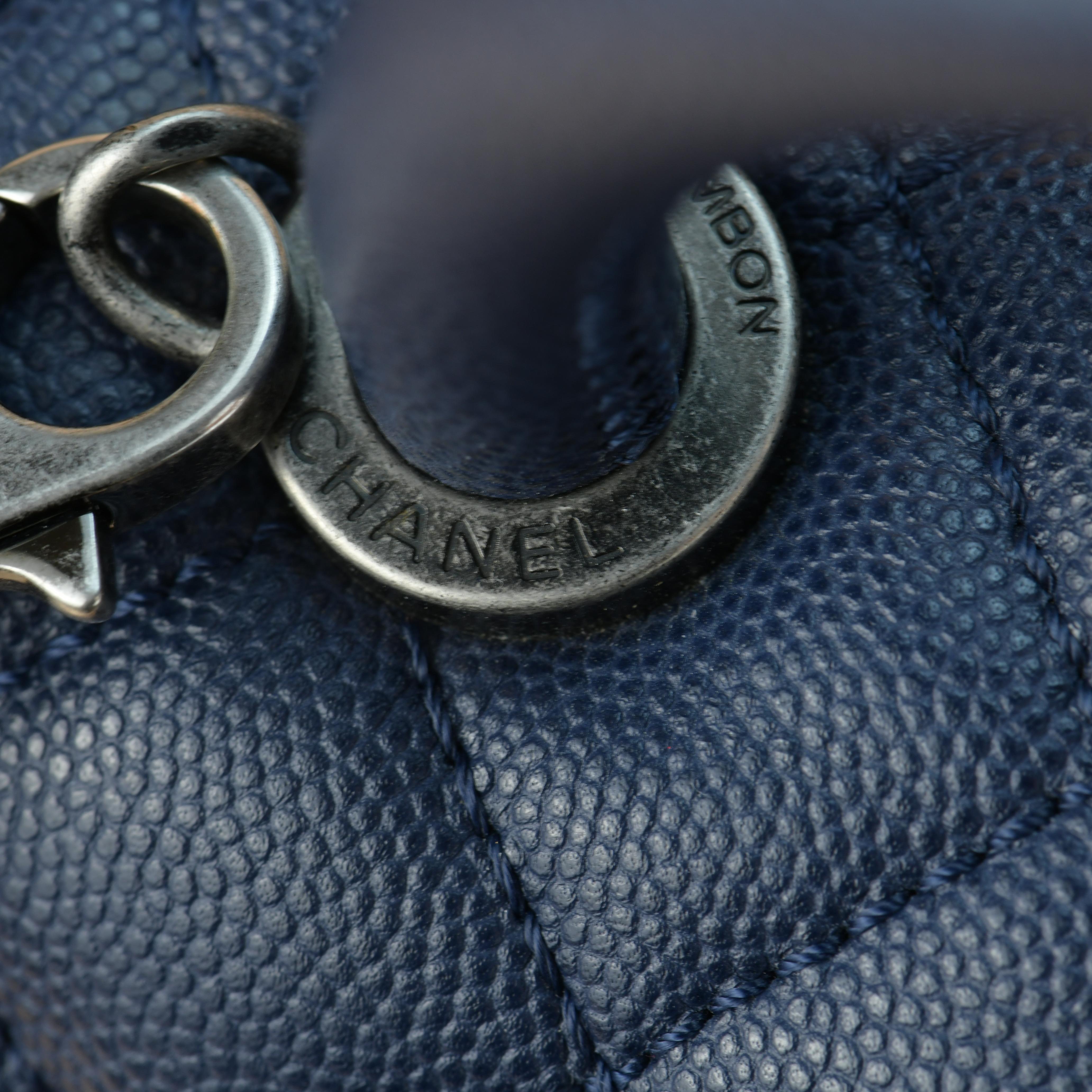 Chanel Coco Handle Bag Large Navy Caviar with Ruthenium Hardware 2016 3