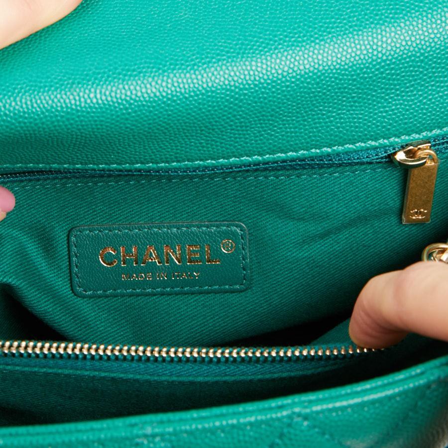 CHANEL Coco Handle Hand Bag in Green Emerald Caviar Leather 3