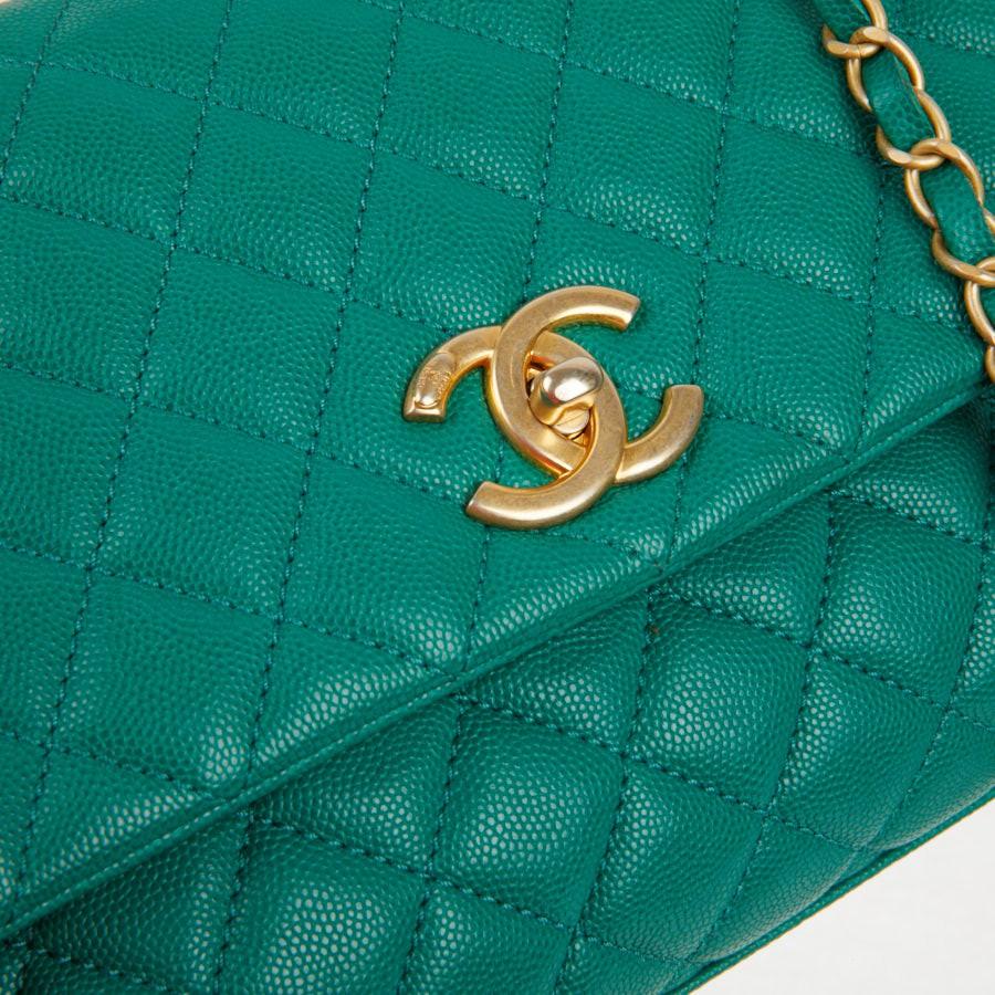 CHANEL Coco Handle Hand Bag in Green Emerald Caviar Leather 1