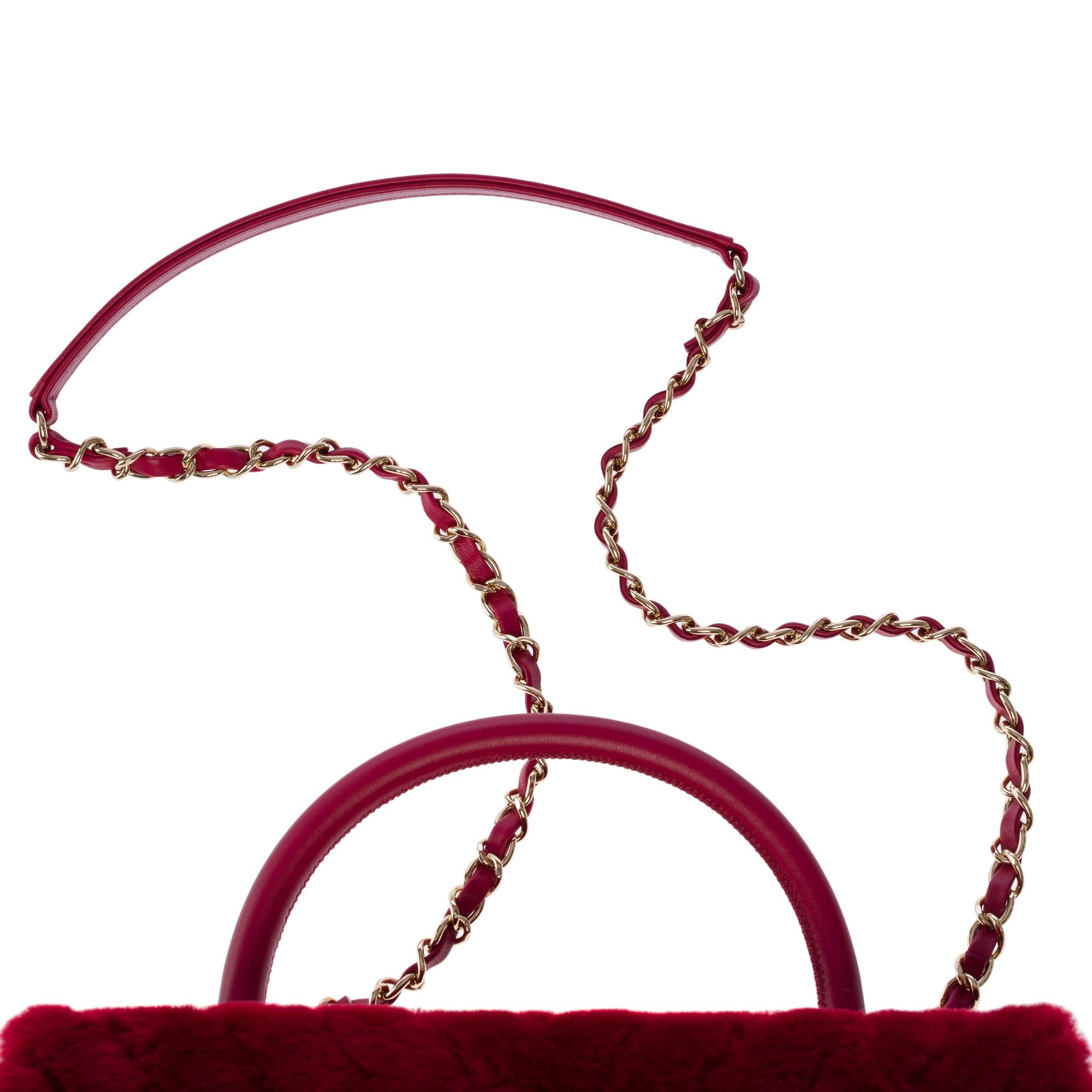 Chanel Coco handle handbag strap in Burgundy chevron quilted shearling, GHW 5