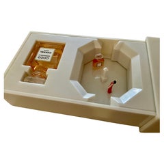 Chanel Music Box Place Vendôme Scene LOVE Nat King Cole