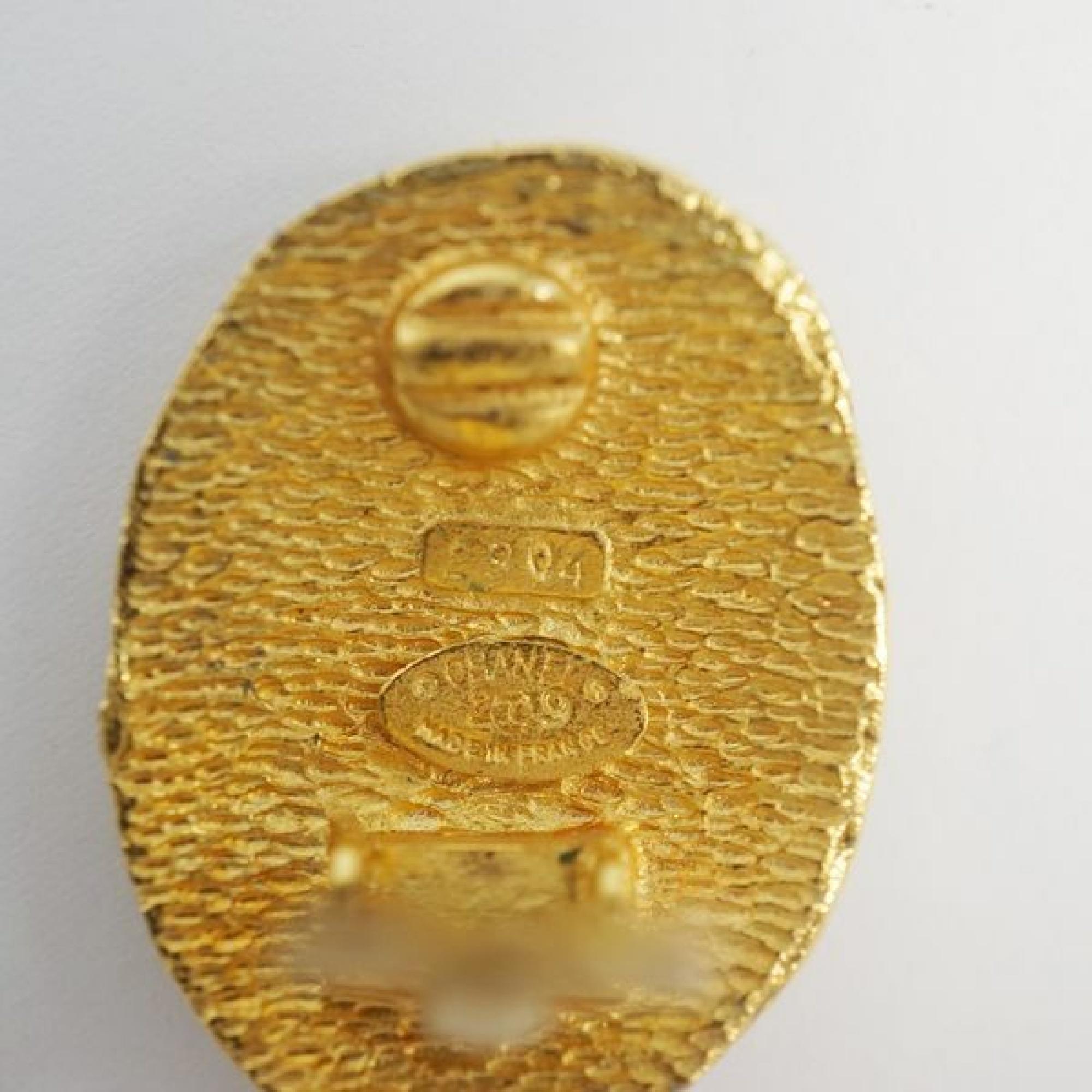CHANEL coco mark circle oval GP Womens earrings gold 2