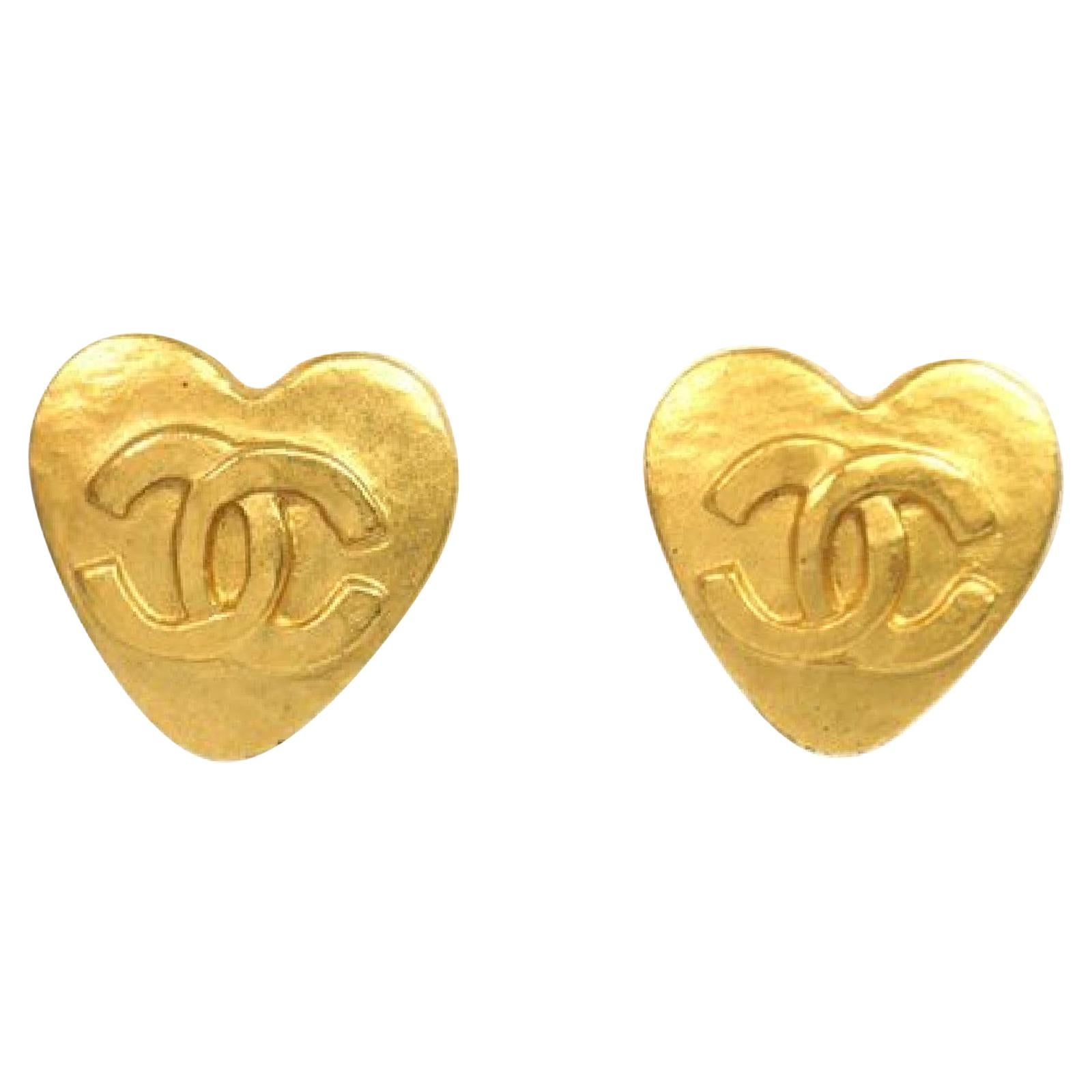 CHANEL coco mark heart GP Womens earrings gold
