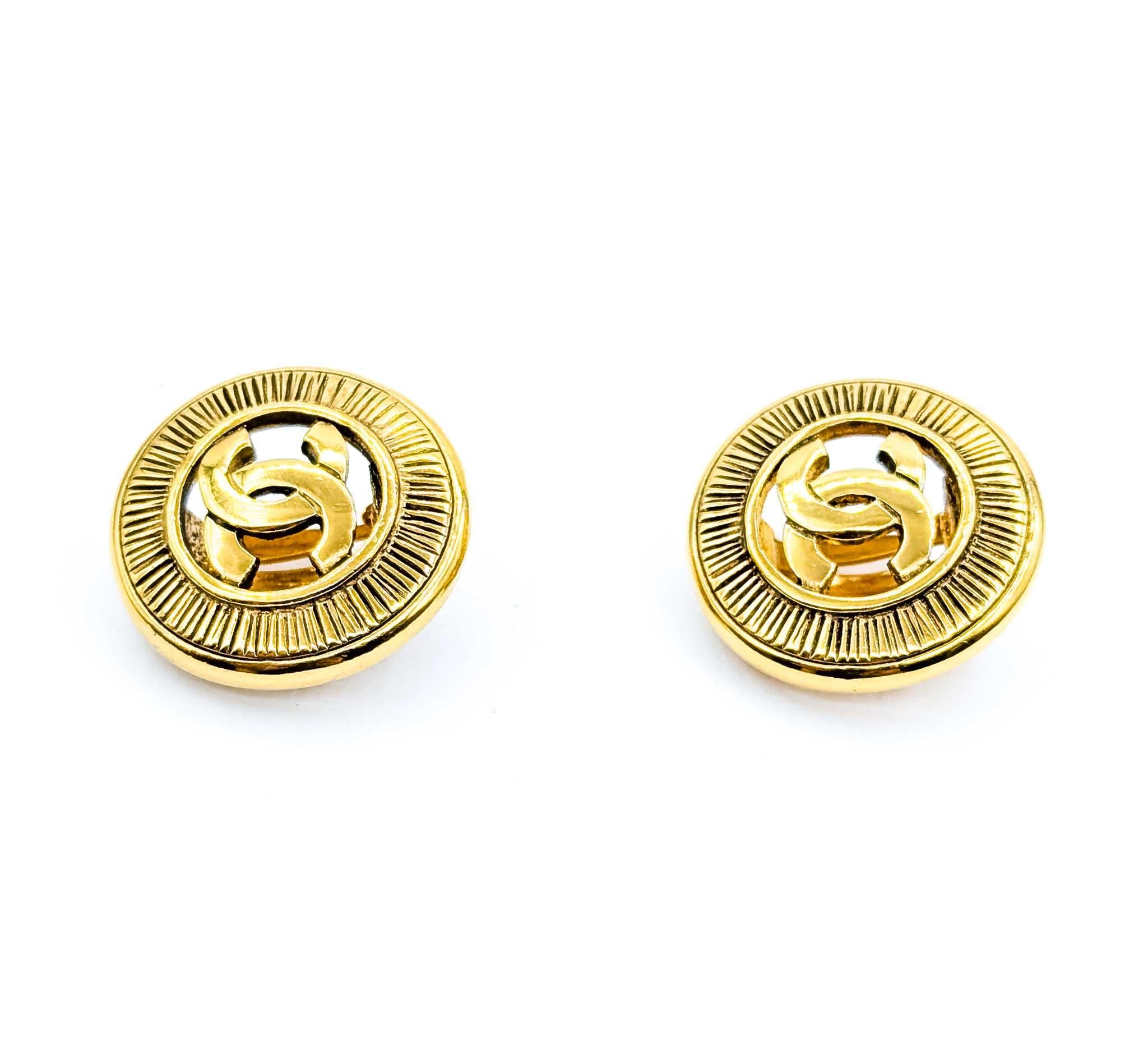 Chanel Coco Mark Textured Medallion Earrings

Discover the timeless allure of Coco Chanel with these vintage Medallion Earrings. Crafted from gold-plated brass, these exquisite pieces are a testament to Chanel's enduring style and sophistication.
