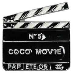 Chanel ""Coco Film"" Klappbrisur-Brosche 