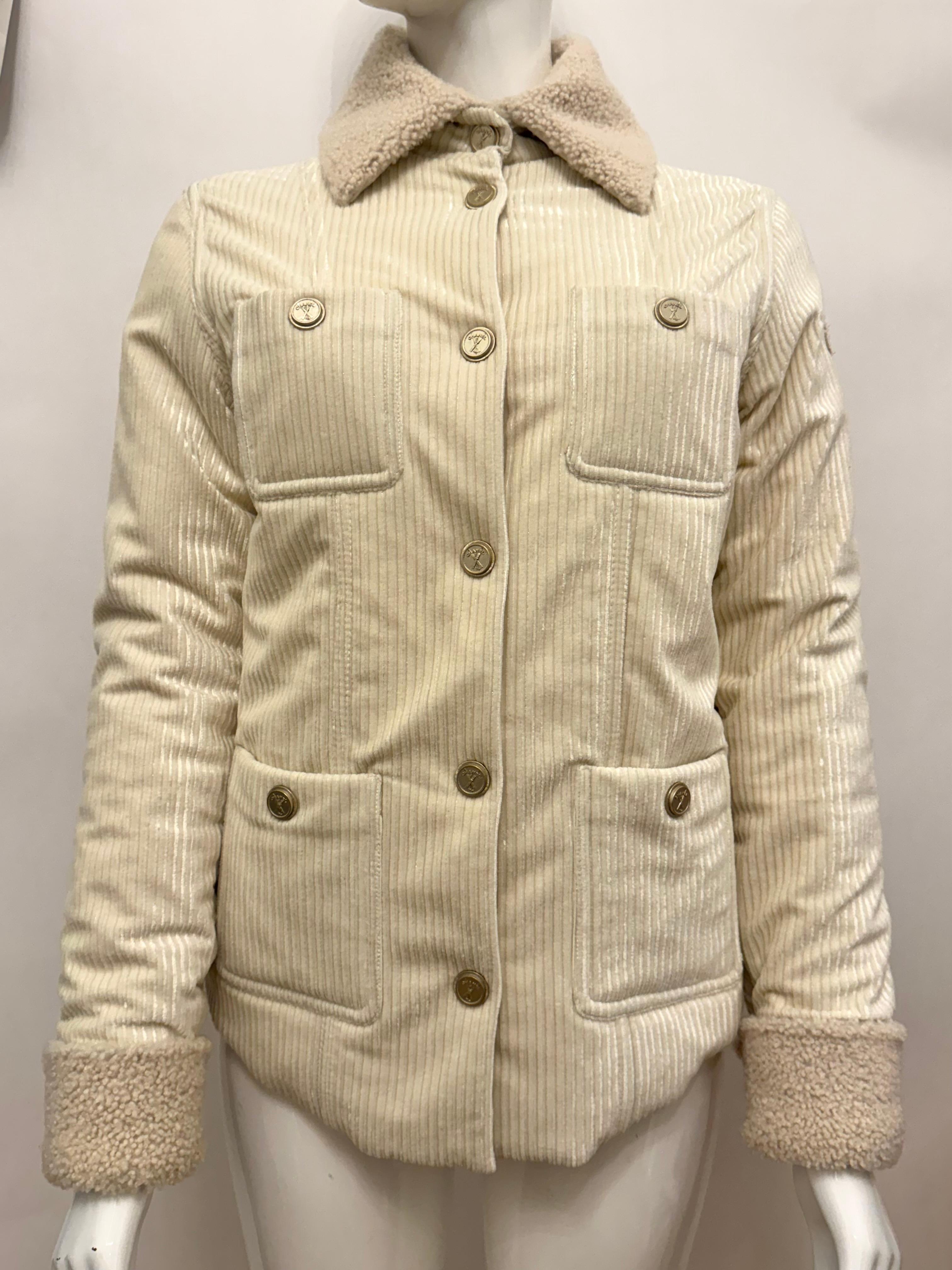 Chanel Coco Neige 2019 giacca in piuma d'oca e shearling in vendita 1