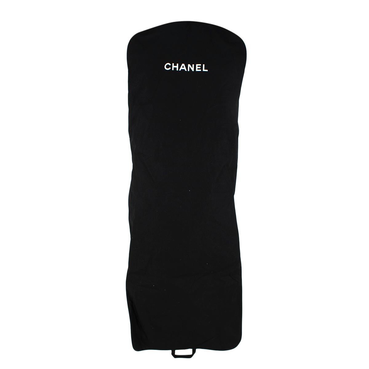 Chanel Coco Neige gesteppte schwarze Gänseblümchen-Daunenjacke, US 8 im Angebot 1