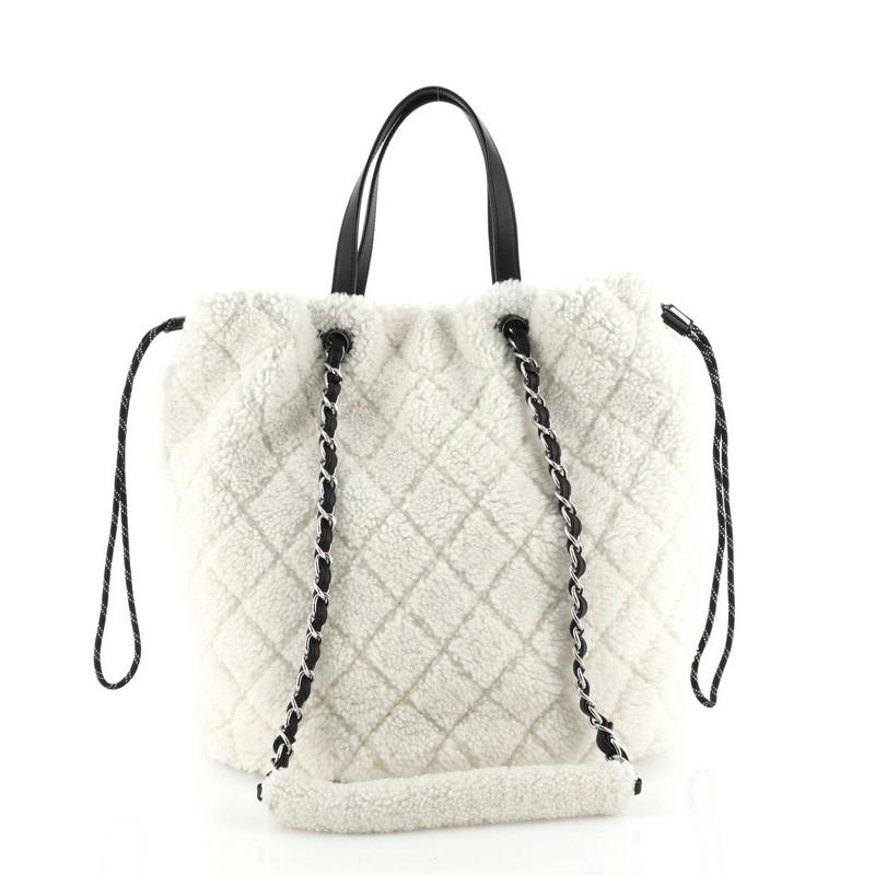 chanel coco handle shopping tote