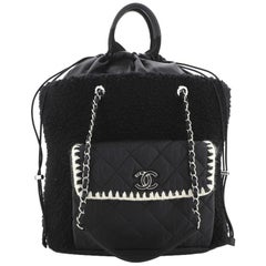 Chanel Coco Neige Einkaufstasche aus Shearling mit gestepptem Nylon und Kalbsleder