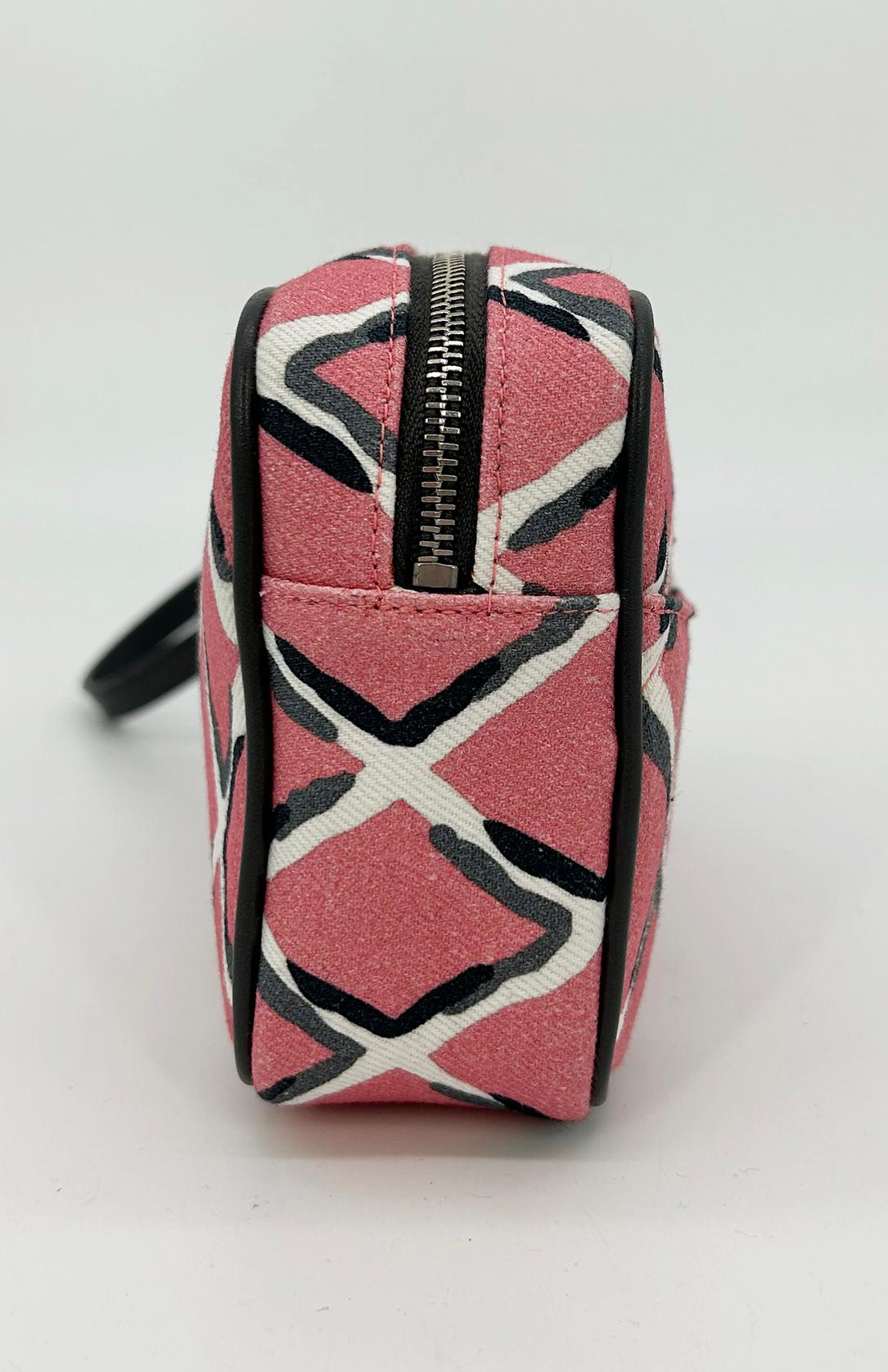 Chanel Coco Pink Canvas Beach Pouch Wristlet In New Condition For Sale In Philadelphia, PA