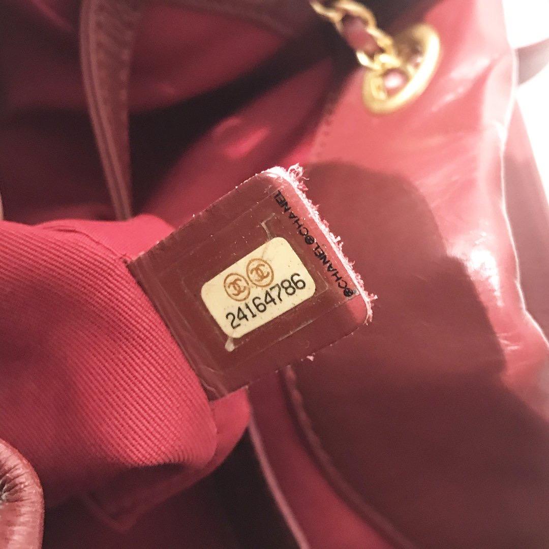 Chanel Coco Pleats Drawstring Bucket Bag (2018) 3