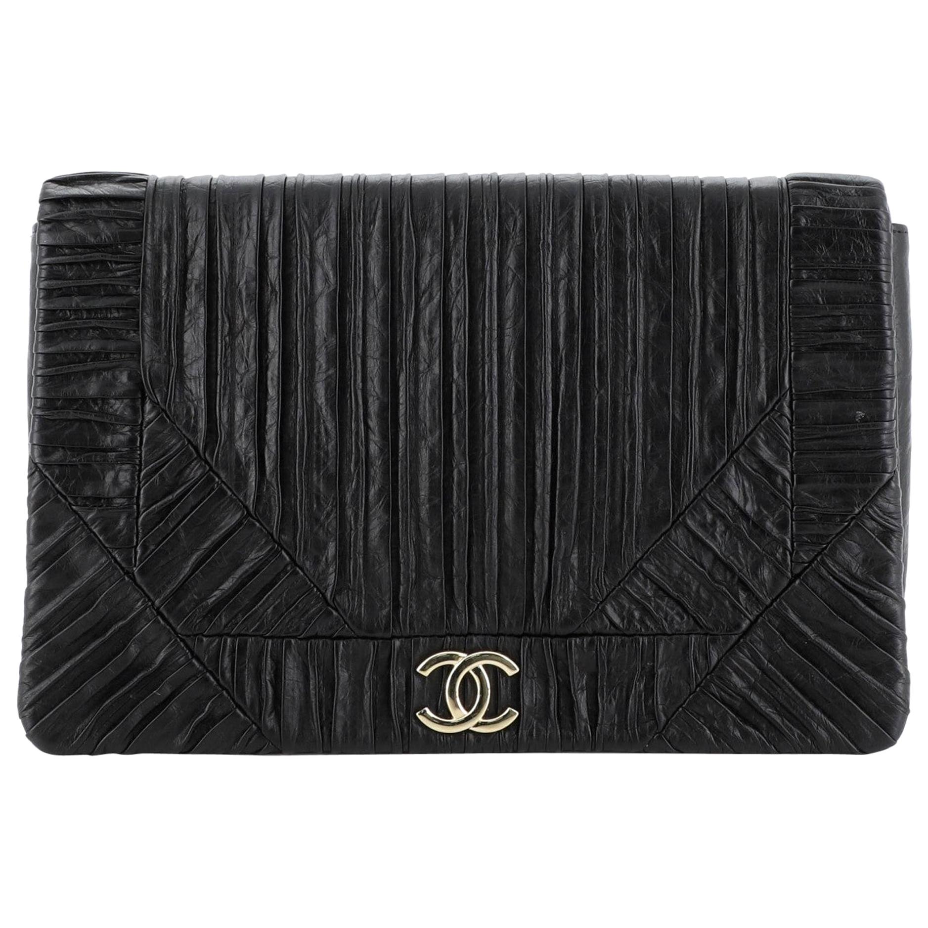 Chanel Coco Pleats Drawstring Bag Pleated Crumpled Calfskin Small at  1stDibs