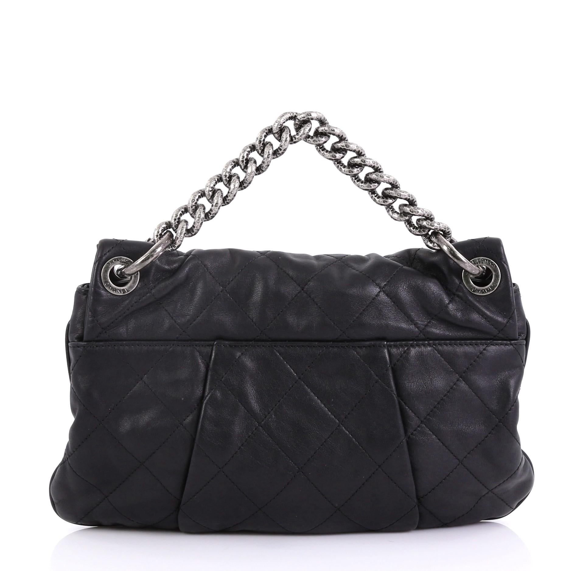 Chanel coco pleats messenger bag best sale