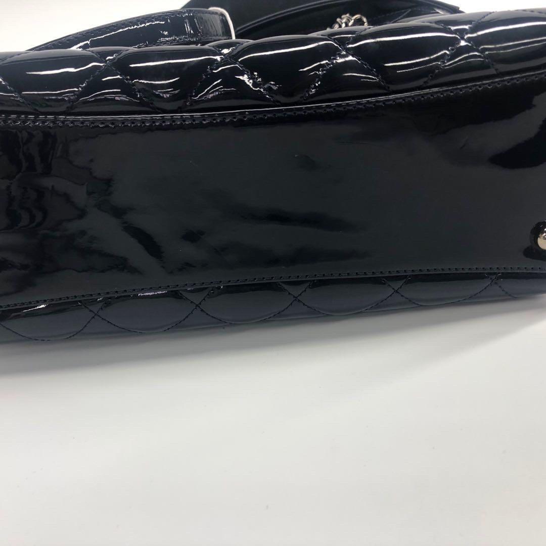 Chanel Coco Shine Small Tote Nero Trapuntato in Pelle Vernice Hardware Argento 2014-1 in vendita 10