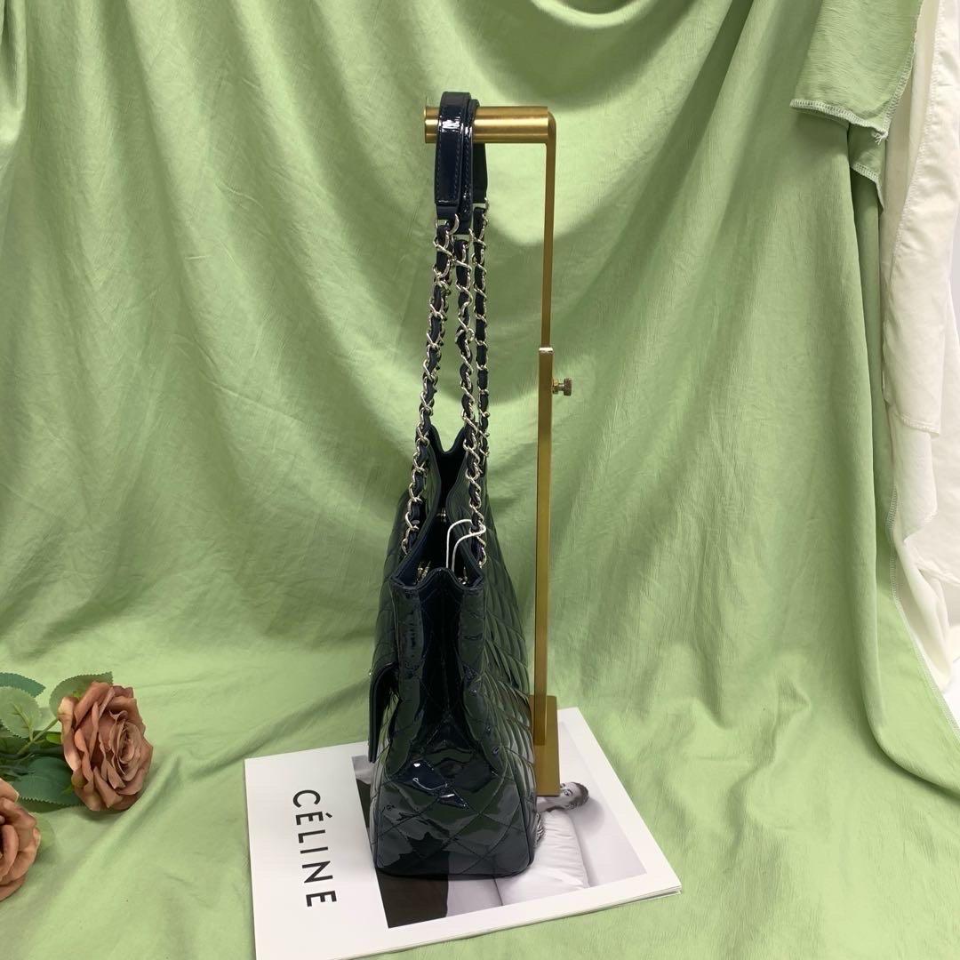 Chanel Coco Shine Small Tote Nero Trapuntato in Pelle Vernice Hardware Argento 2014-1 In condizioni buone in vendita a AUBERVILLIERS, FR