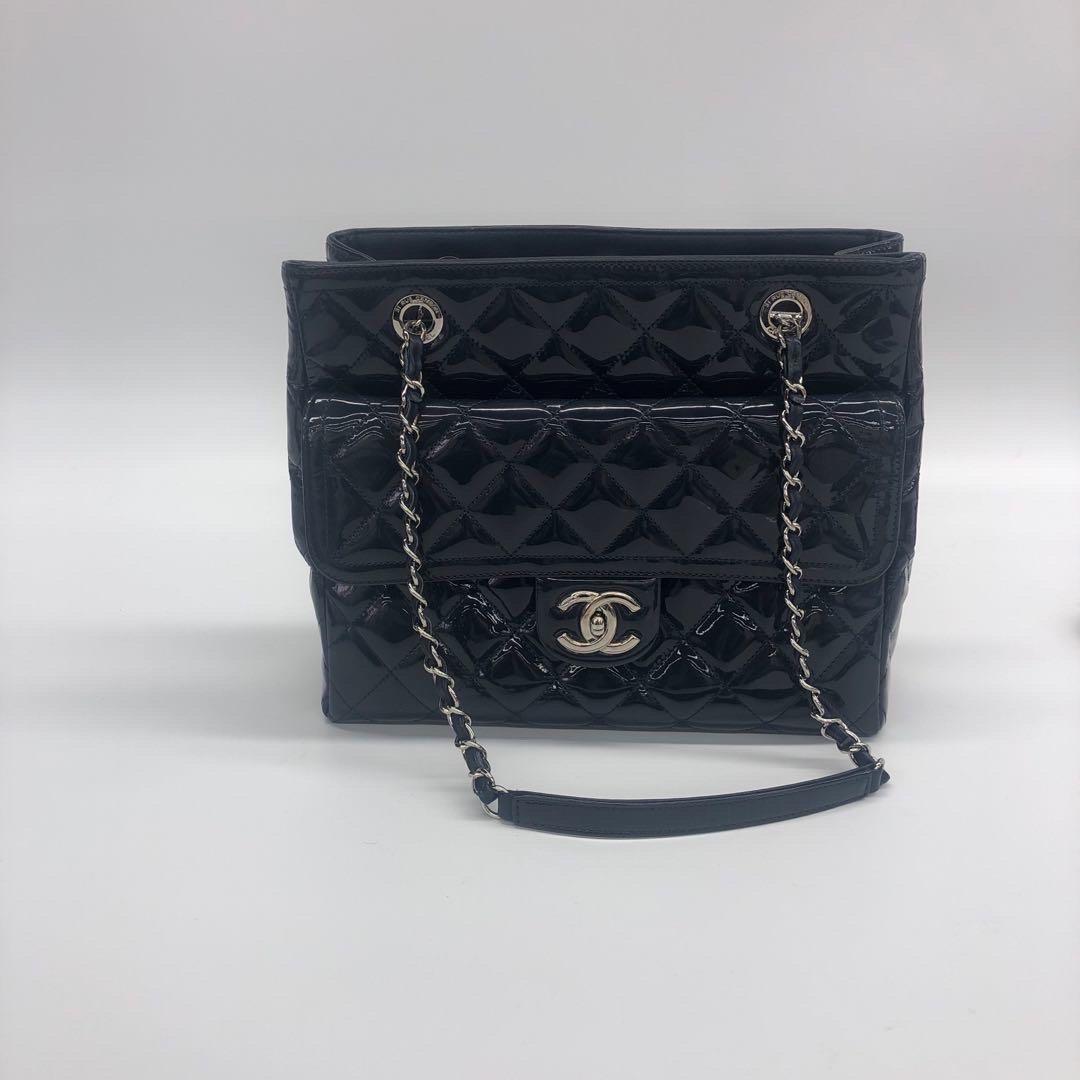 Chanel Coco Shine Small Tote Nero Trapuntato in Pelle Vernice Hardware Argento 2014-1 in vendita 2
