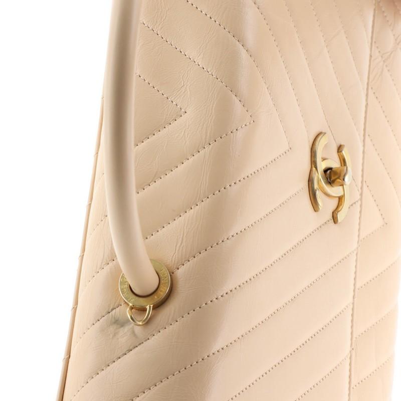 Chanel Coco Top Handle Bag Chevron Calfskin Large at 1stDibs | chanel ...