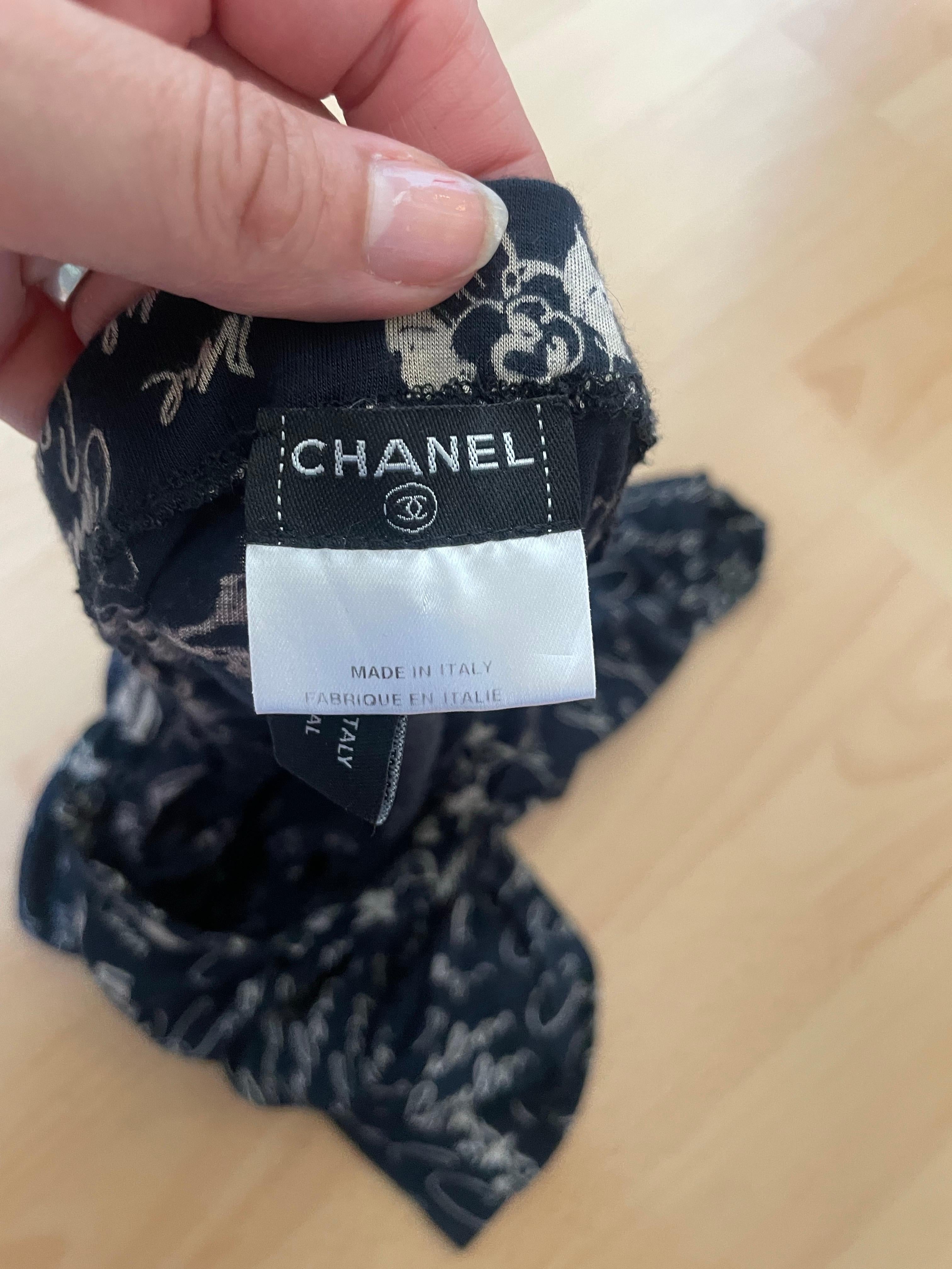 Noir CHANEL. Pantalon Coco Cambon CC logo en vente