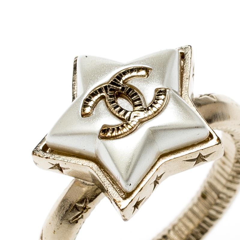 Contemporary Chanel Cocomark Star Gold Tone Ring Size 53
