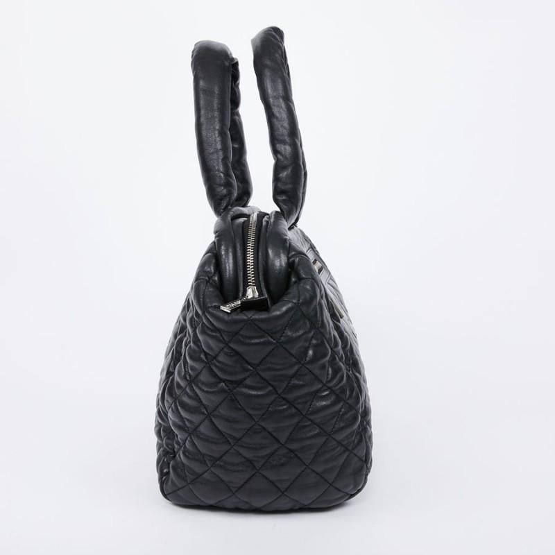Chanel Cocoon black Leather Bag In Excellent Condition In Paris, FR