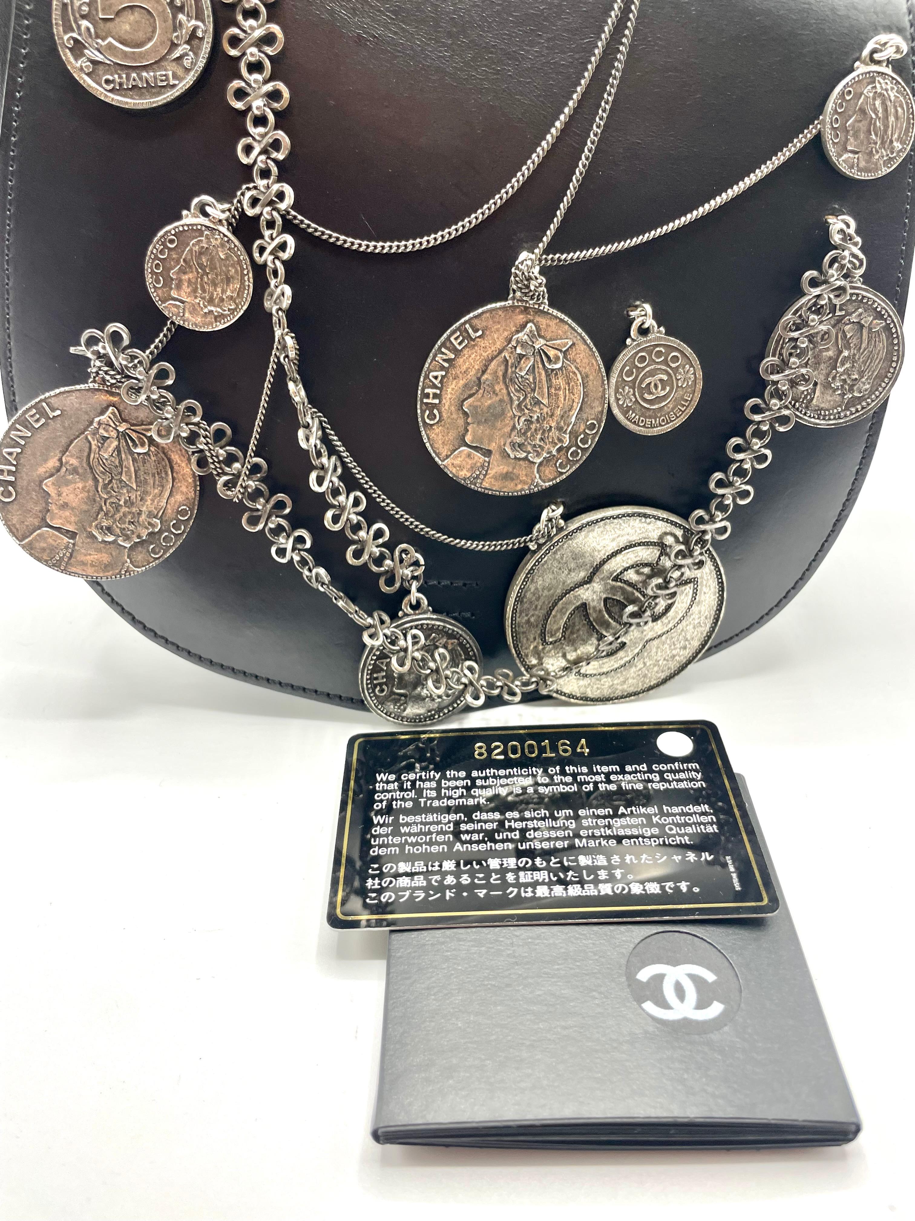 Chanel Coin Medallion Saddle Messenger 2003 For Sale 12