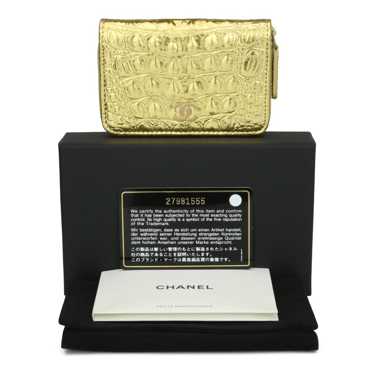 CHANEL Coin Purse Metallic Gold Crocodile Embossed with Gold Hardware 2019 4