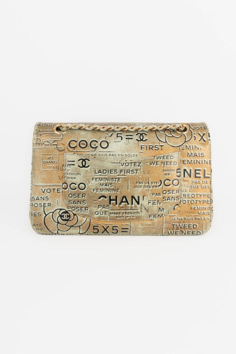 Chanel, bedruckte Ledertasche im Collage-Stil, 2015 Damen