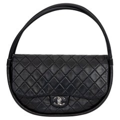 Chanel Sammlerstück Schwarze Hula Hoop Tasche