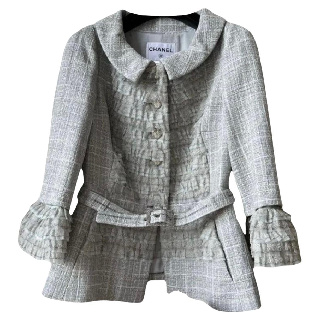 Chanel Sammlerstück Cara Delevingne Stil Tweed Jacke im Angebot
