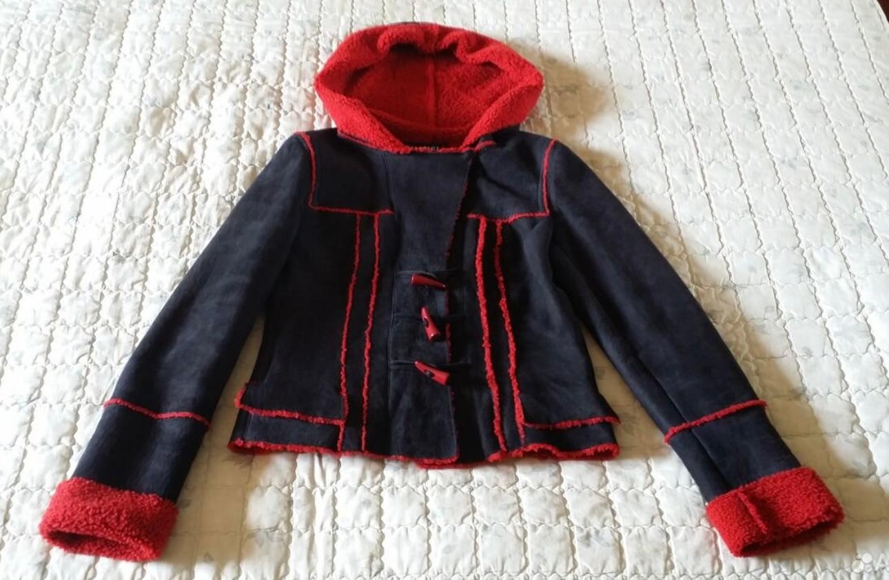 Women's or Men's Chanel Collectible CC Closures Red and Black Shearling Jacket  For Sale
