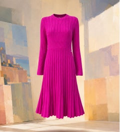 CHANEL New Expressionist Fuchsia Dress with CC Charm 36 FR