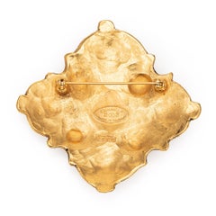 Chanel Collection 23 Gripoix Brooch Victoire de Castellane c1980s Yellow Tone
