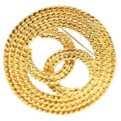 Vintage Chanel Collector Gold Plated Rope Twist CC Logo Brooch