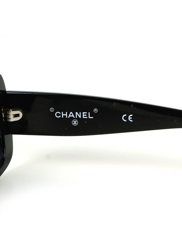 Chanel COLLECTOR'S 2013 Black Acetate Coco Silhouette Sunglasses For Sale 3