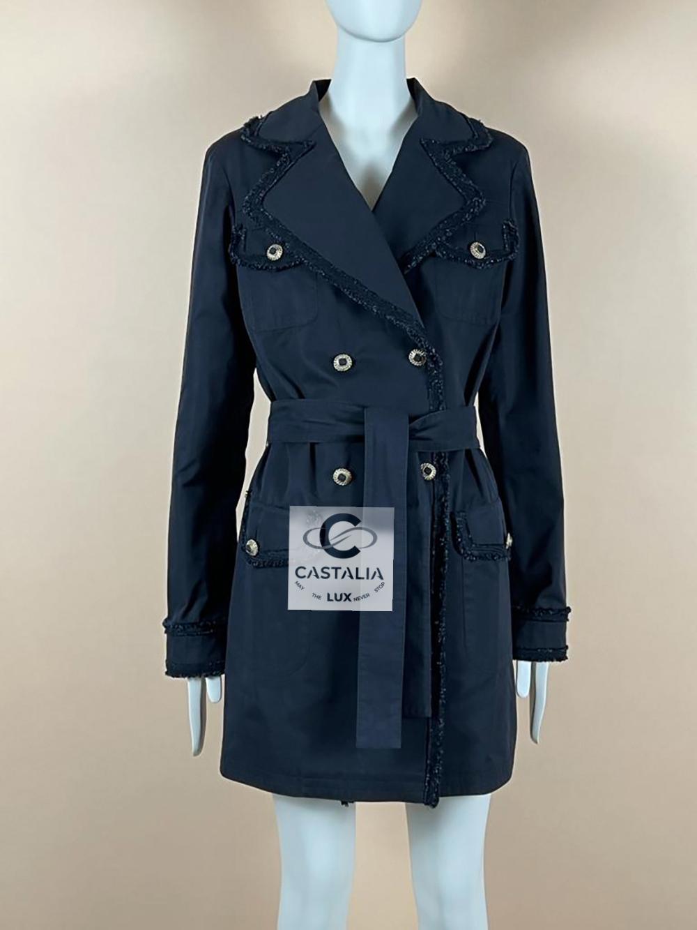 Chanel Coleccionistas CC Gripoix Botones Trenca Negra 34 FR Negro en venta